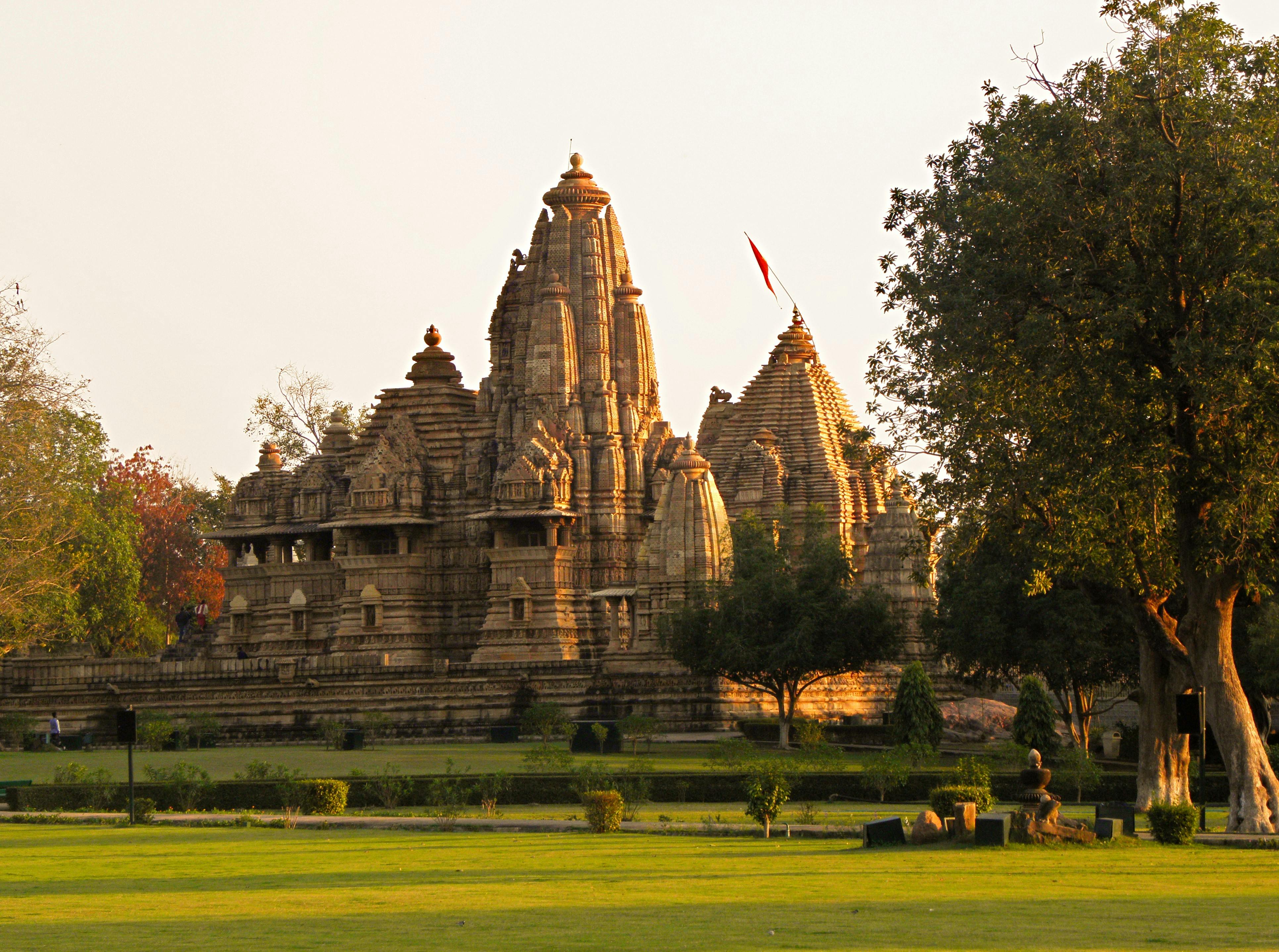 Golden Triangle Tour with Orchha and Khajuraho photo 5