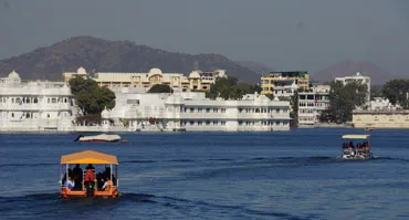 Golden Triangle Tour with Udaipur